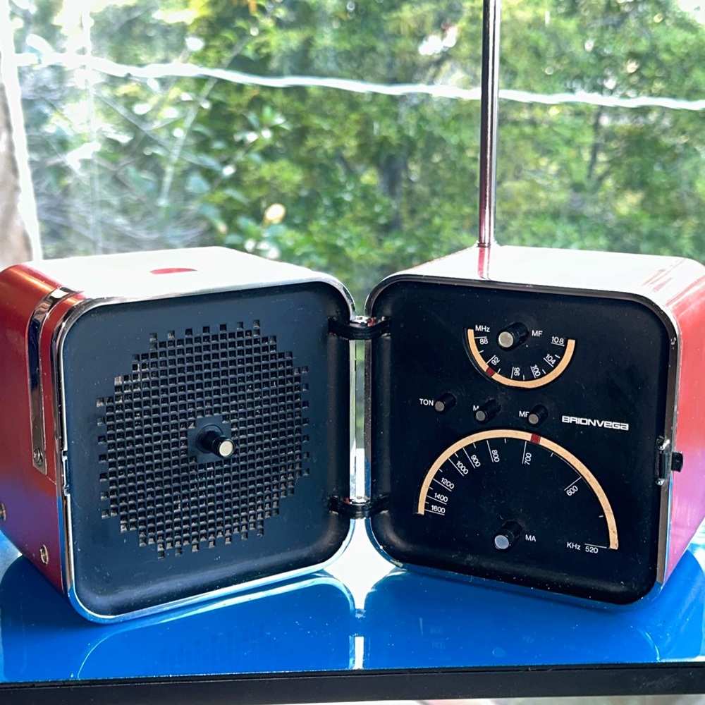 BRIONVEGA 'Cubo' TS 502 Radio by Richard Sapper & Marco Zanuso - REDUCED!
